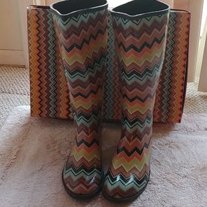 Missioni For Target rainboots and box